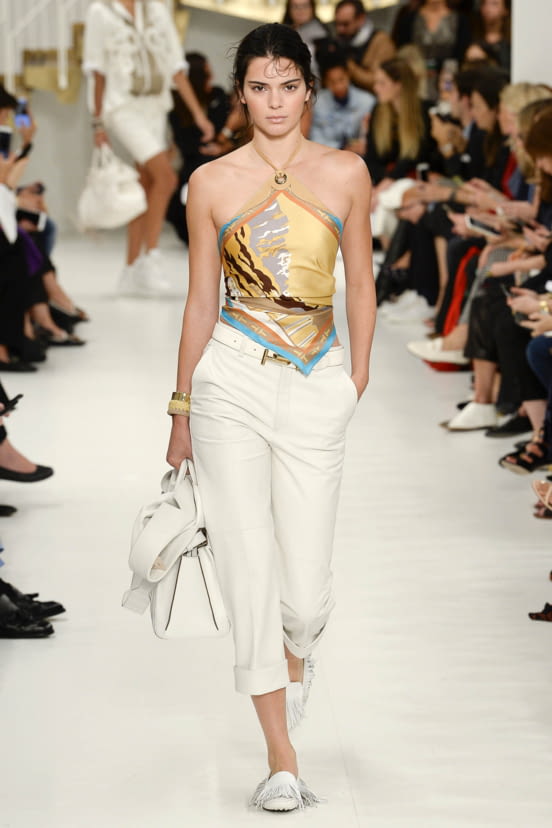 woman<br>SS18