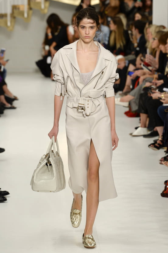woman<br>SS18