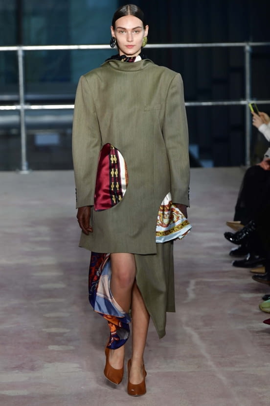 woman<br>F/W 18