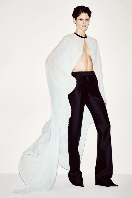 woman<br>RS26