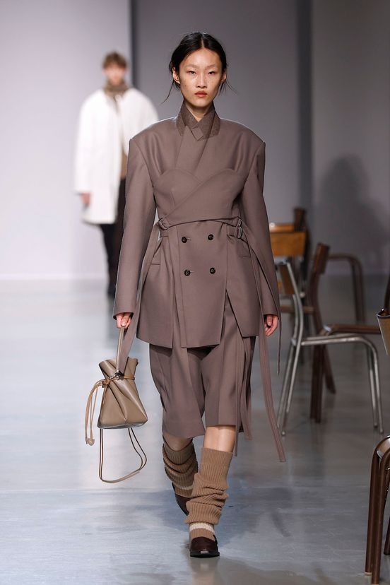 woman<br>FW25