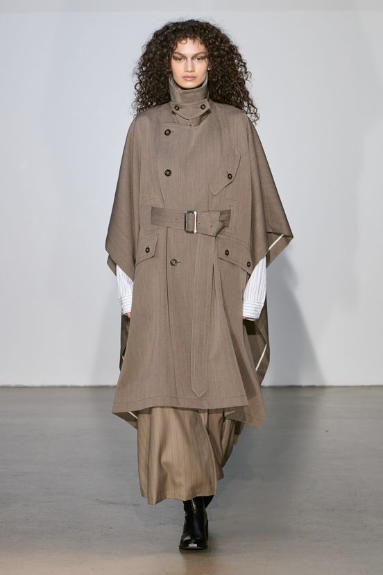 woman<br>FW24