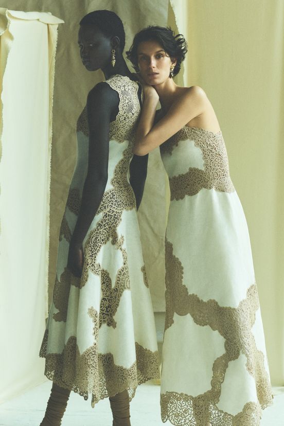 woman<br>Pre-Fall 2025