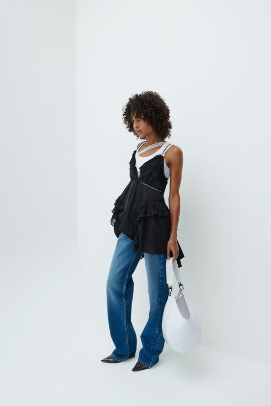 woman<br>Pre-Fall 2025