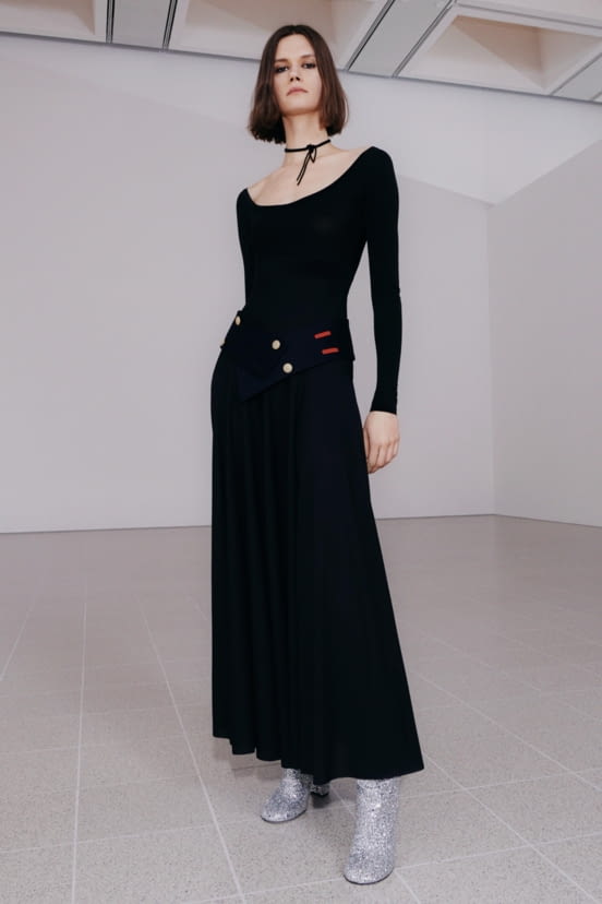 woman<br>FW21