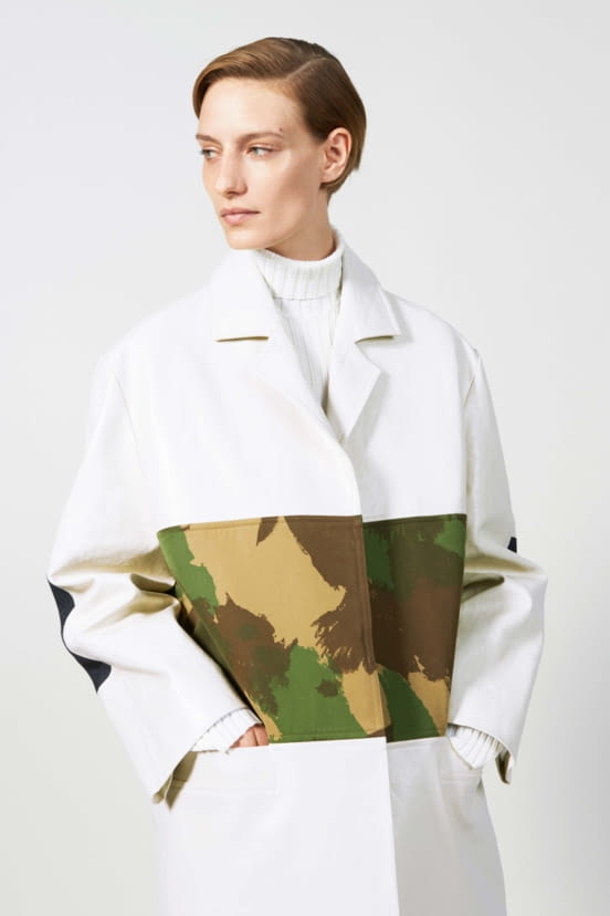 woman<br>RS19