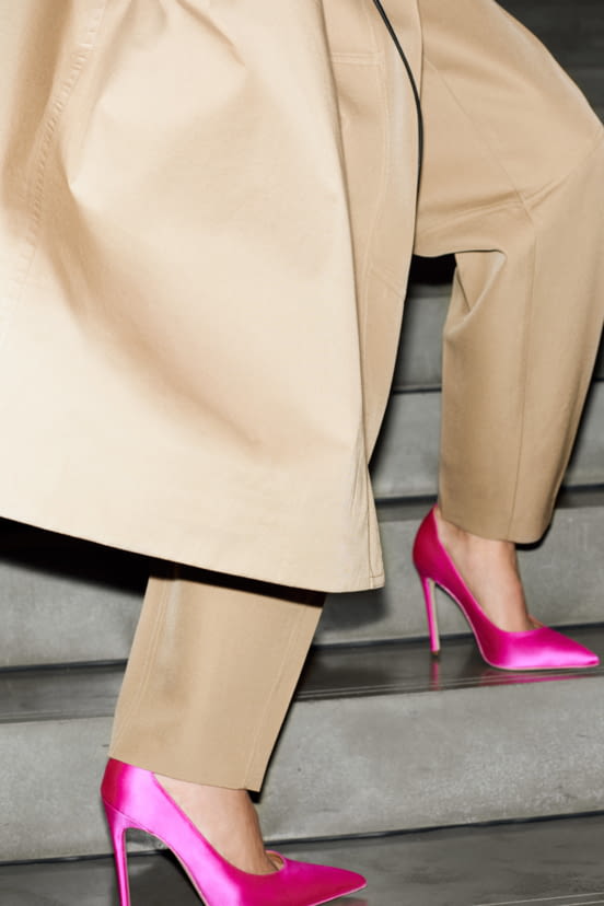 woman<br>PF19