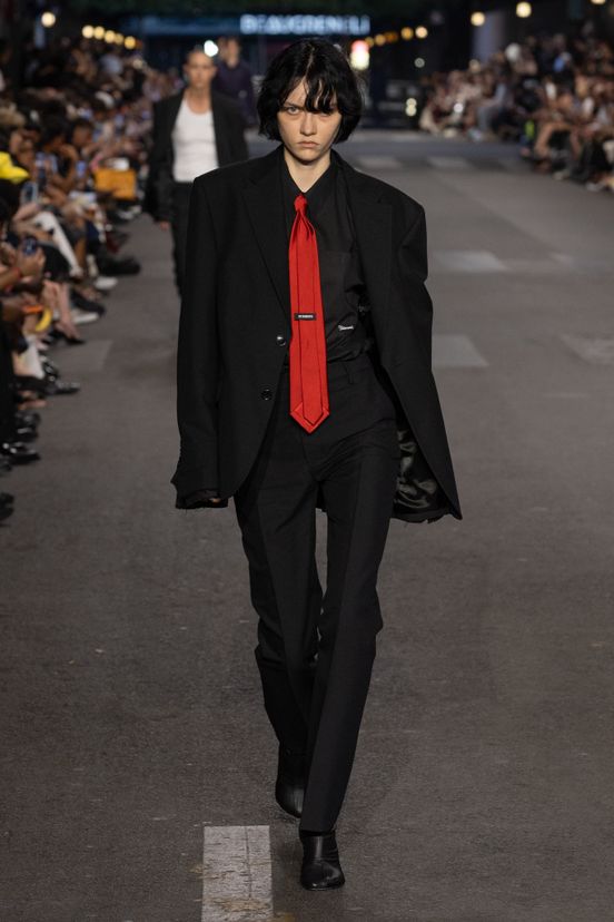 VETEMENTSMW - Spring/Summer 2027