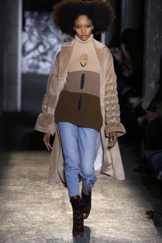 woman<br>F/W 18