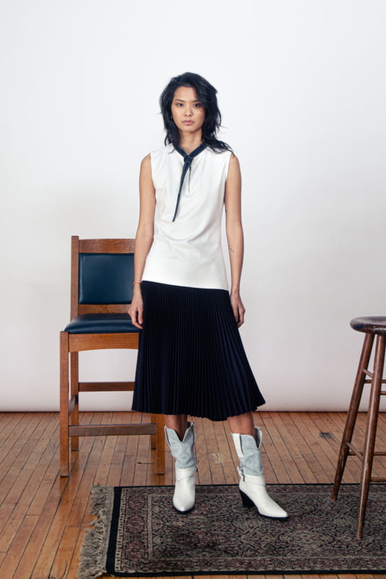woman<br>FW21