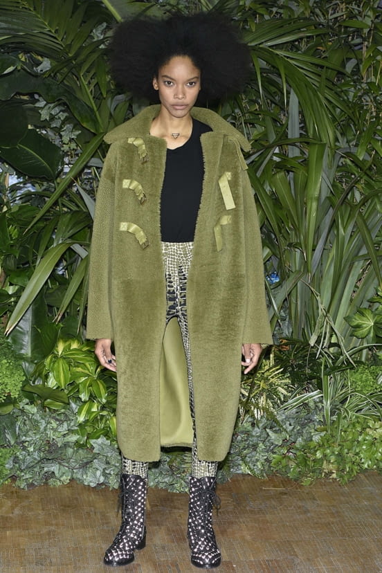 woman<br>F/W 18