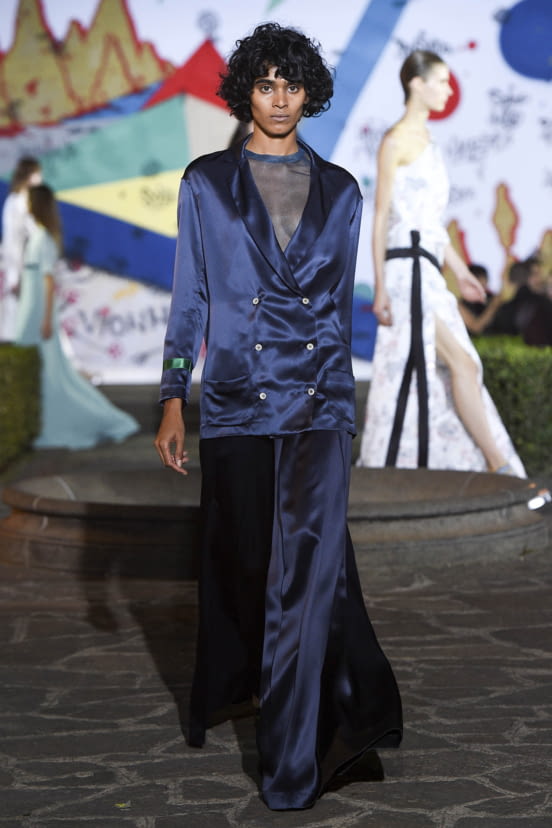 woman<br>S/S 18