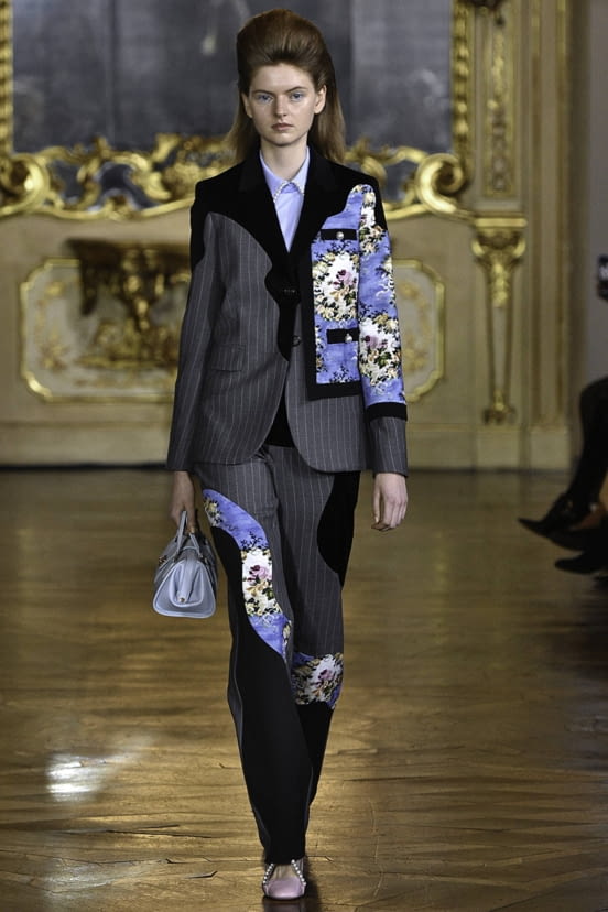 woman<br>FW19