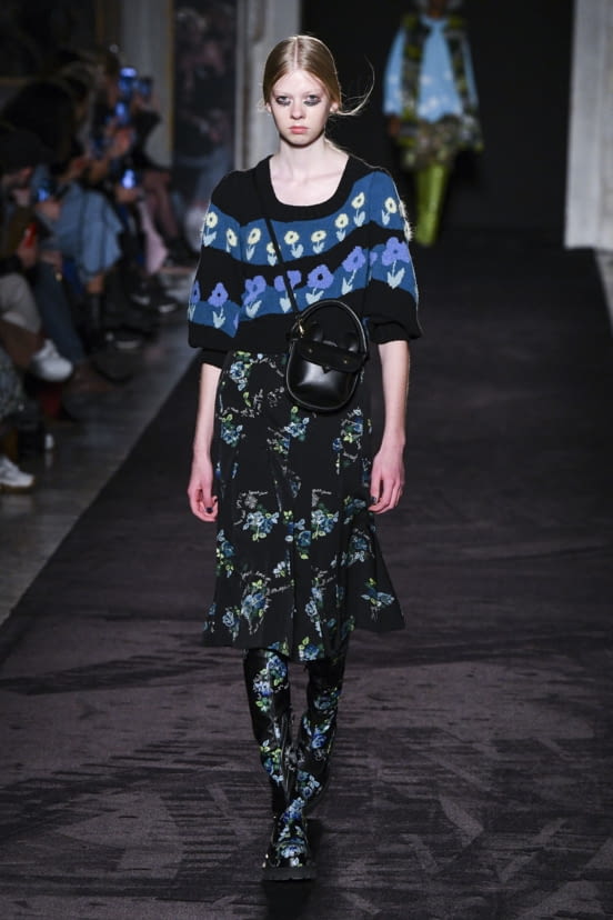 woman<br>FW20