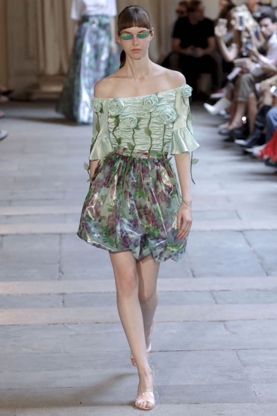 woman<br>SS19