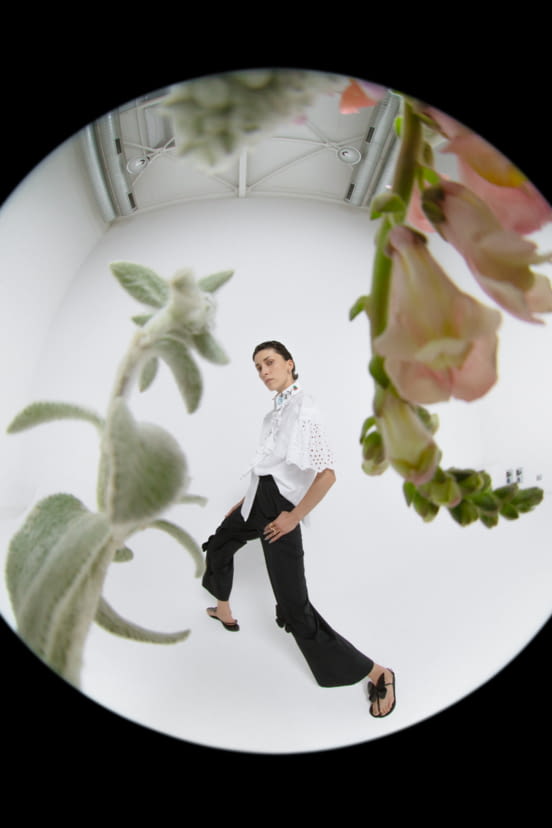 woman<br>SS21