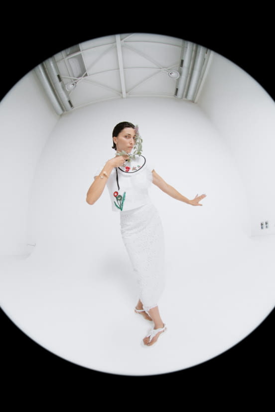 woman<br>SS21