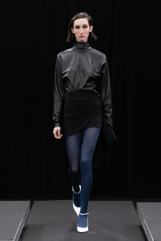 woman<br>FW23