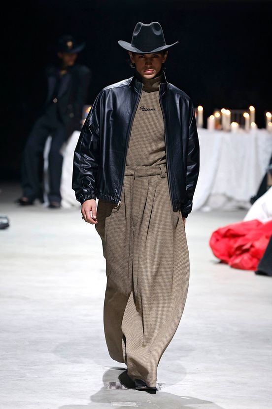 woman<br>FW24