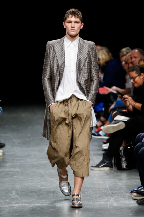 woman<br>S/S 17