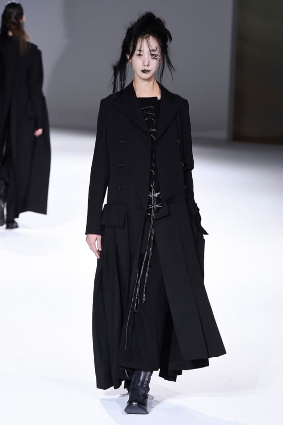 woman<br>FW20