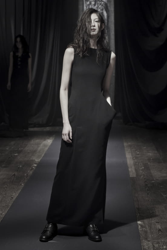 woman<br>FW21