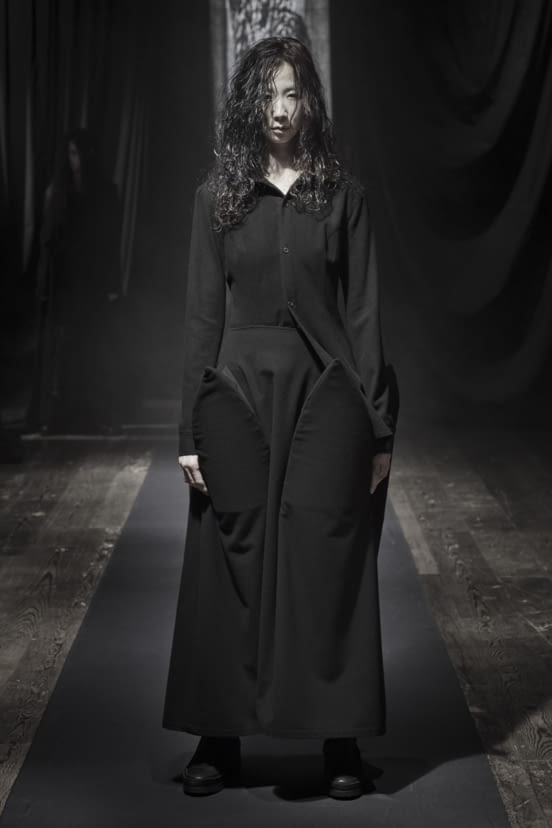 woman<br>FW21