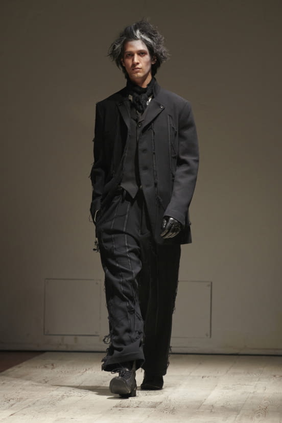 man<br>FW22