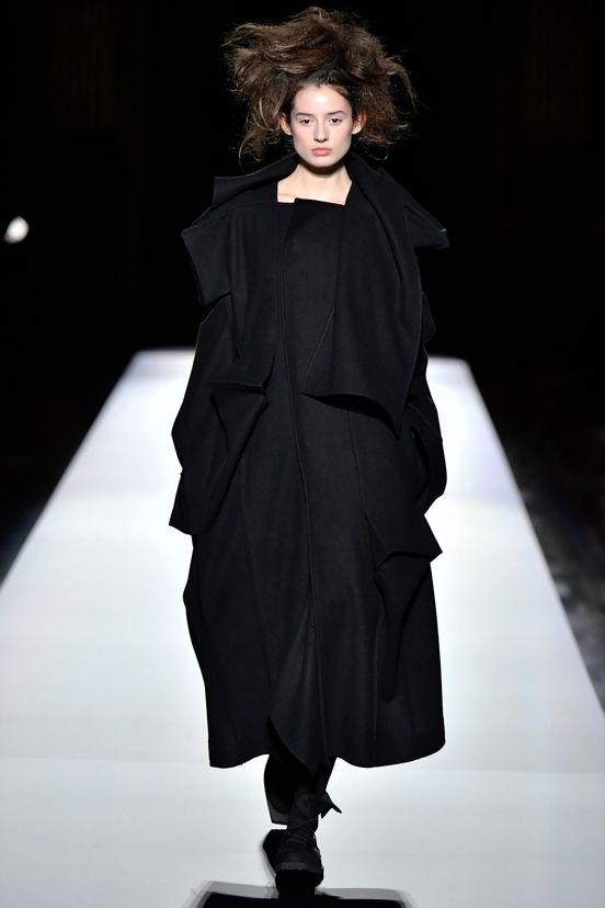 woman<br>FW24