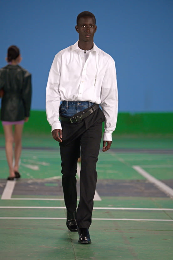 man<br>SS22