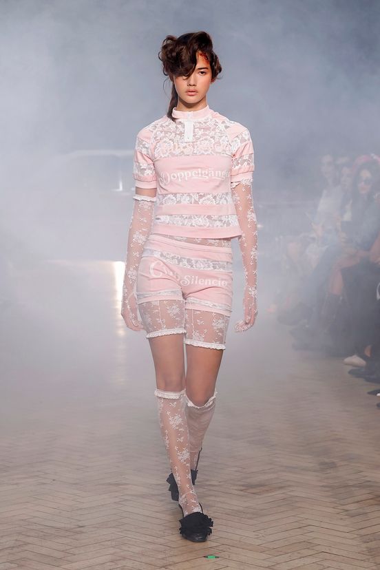 Yuhan WangWW SS26