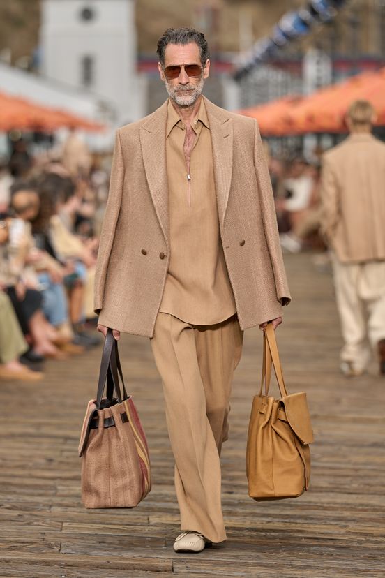 casual tailoring