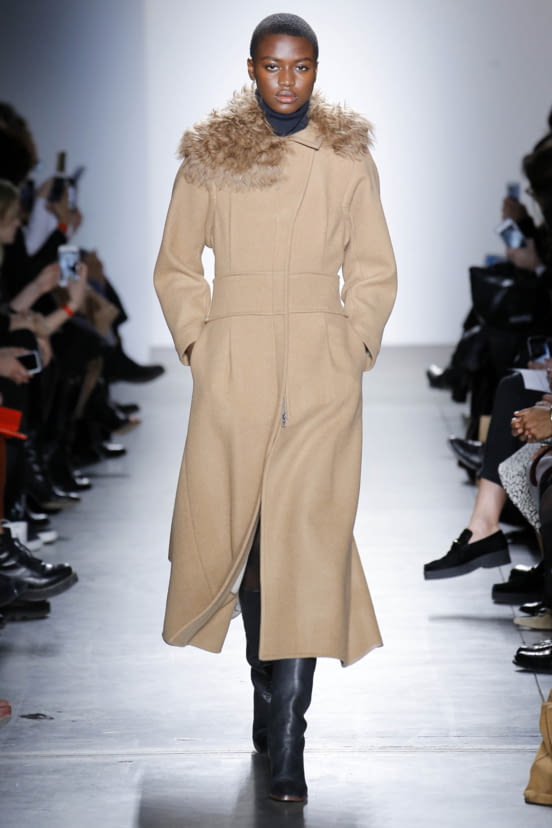 woman<br>F/W 17