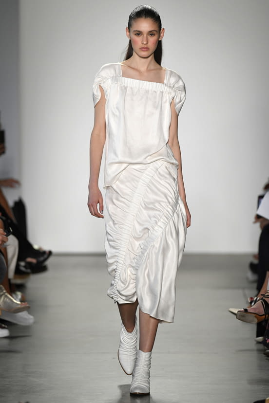 woman<br>S/S 18