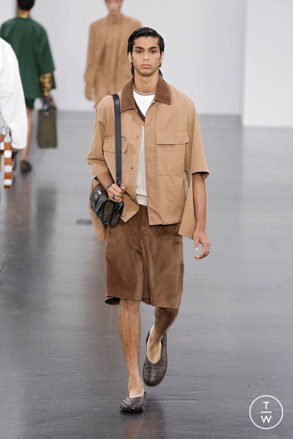 GLOBAL MENSWEAR SPRING/SUMMER 2025 TRENDS