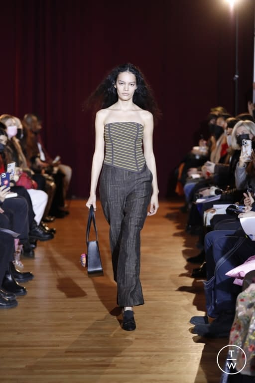 FW22 Puppets and Puppets Look 6