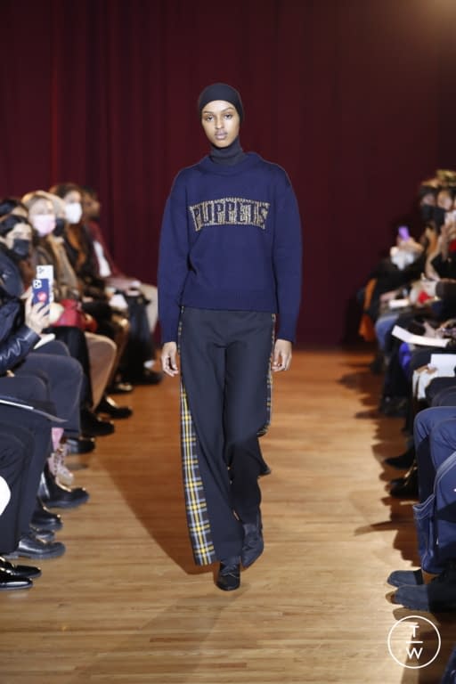 FW22 Puppets and Puppets Look 17