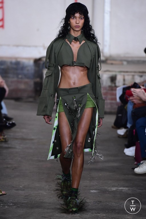 SS19 Fashion East Look 38
