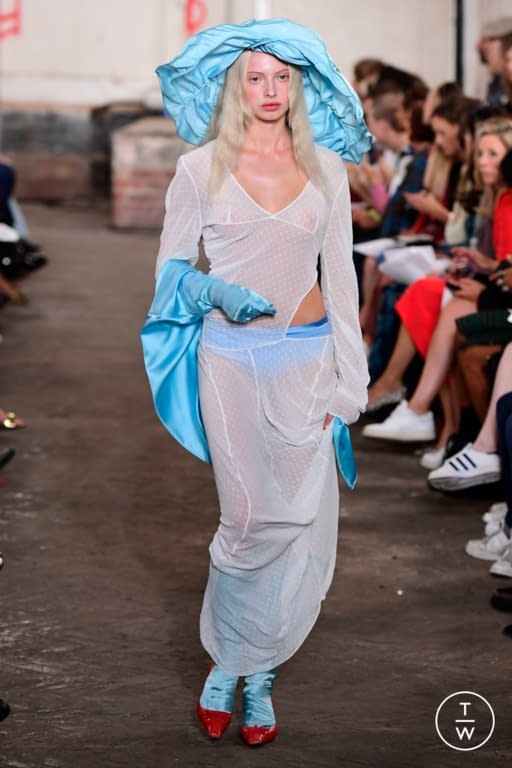 SS19 Fashion East Look 26
