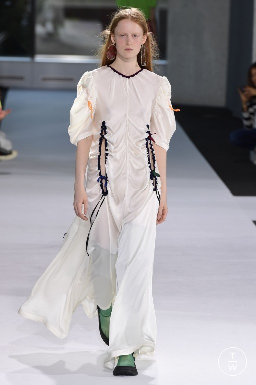 SS19 Toga Look 19