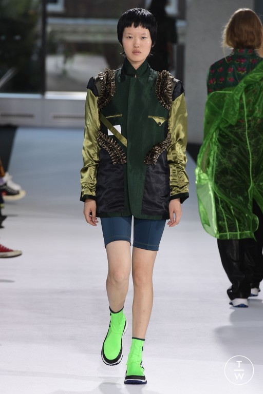SS19 Toga Look 38