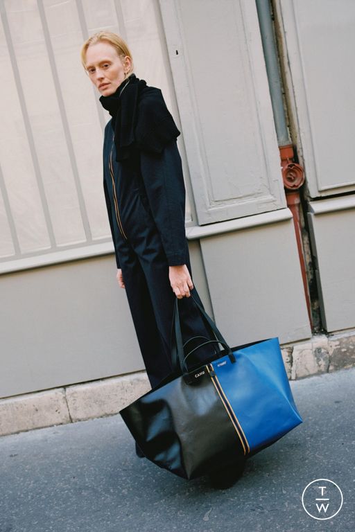 FW25 K-WAY Look 33