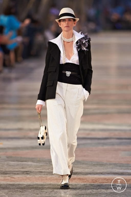 RS17 Chanel Look 1