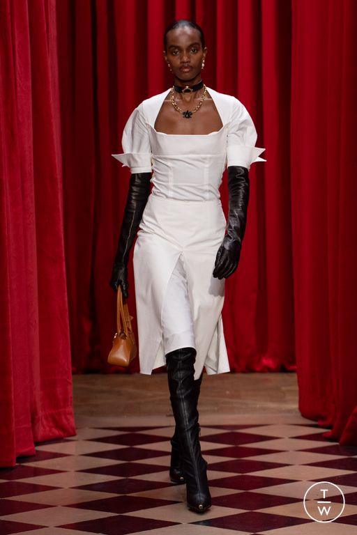 FW25 Marine Serre Look 10