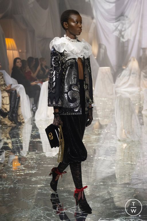 Spring-Summer 2025 Valentino Look 10