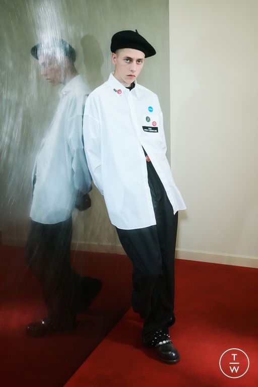 Pre-Fall 2025 Undercover Look 15