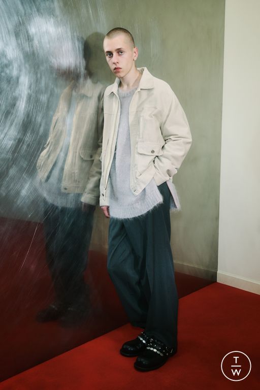 Pre-Fall 2025 Undercover Look 19