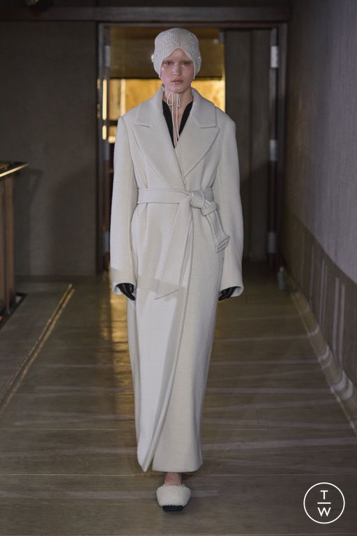 FW26 Mame Kurogouchi Look 1