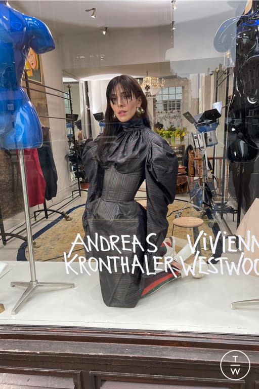 FW21 Andreas Kronthaler for Vivienne Westwood Look 2