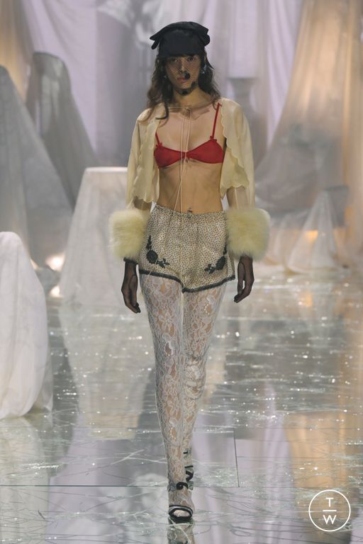 Spring-Summer 2025 Valentino Look 21